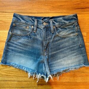 EUC J. Crew relaxed denim short in Baxter Street wash, size 24.